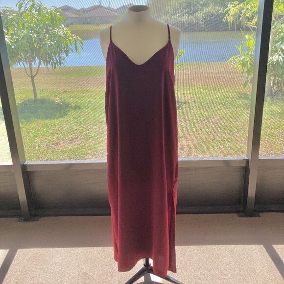 Sweet Rain Women's Slip On Dress Merlot Red size Medium - Picture 1 of 3